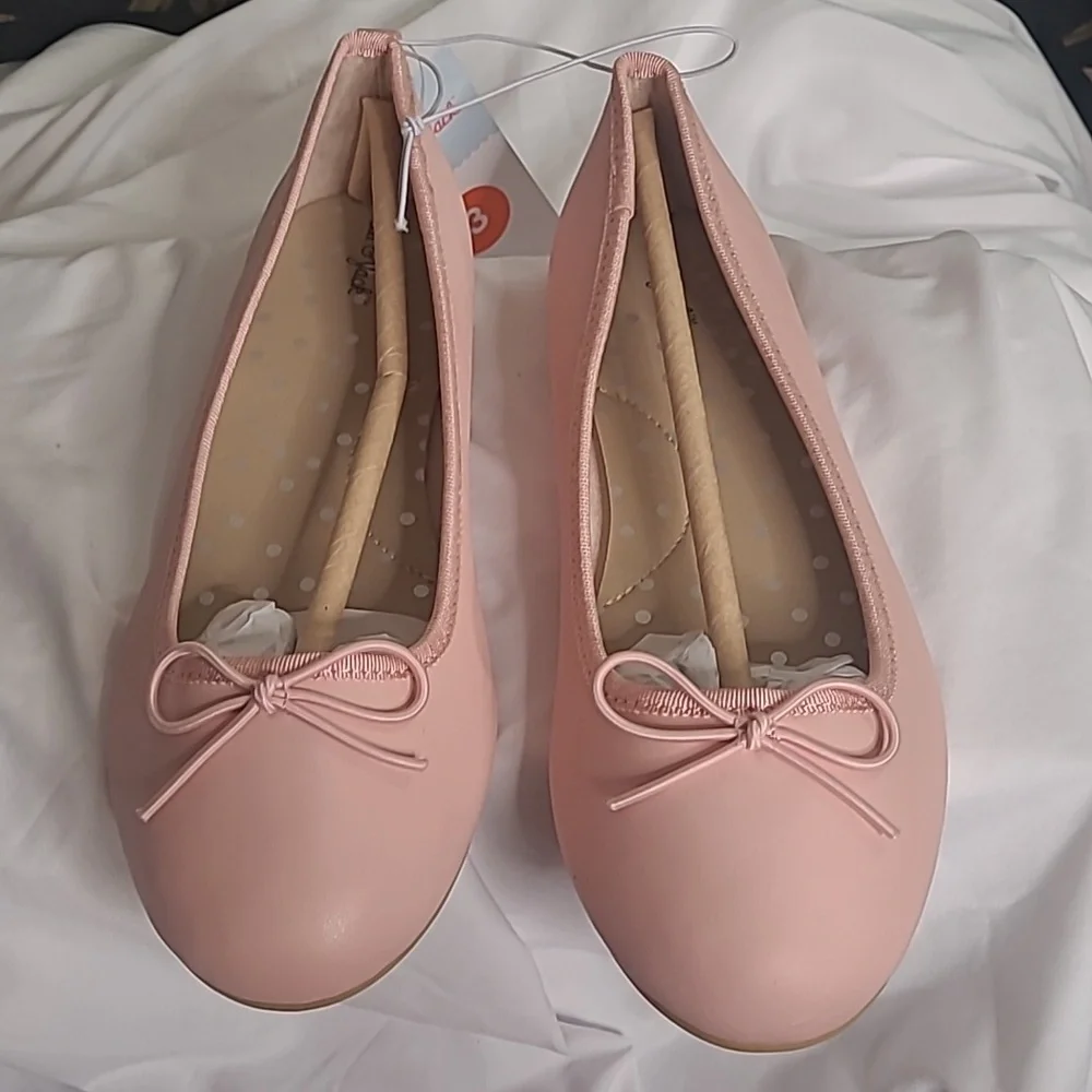 New with tags! Cat & Jack Diana Girls 3 pink slip on ballet flats shoes